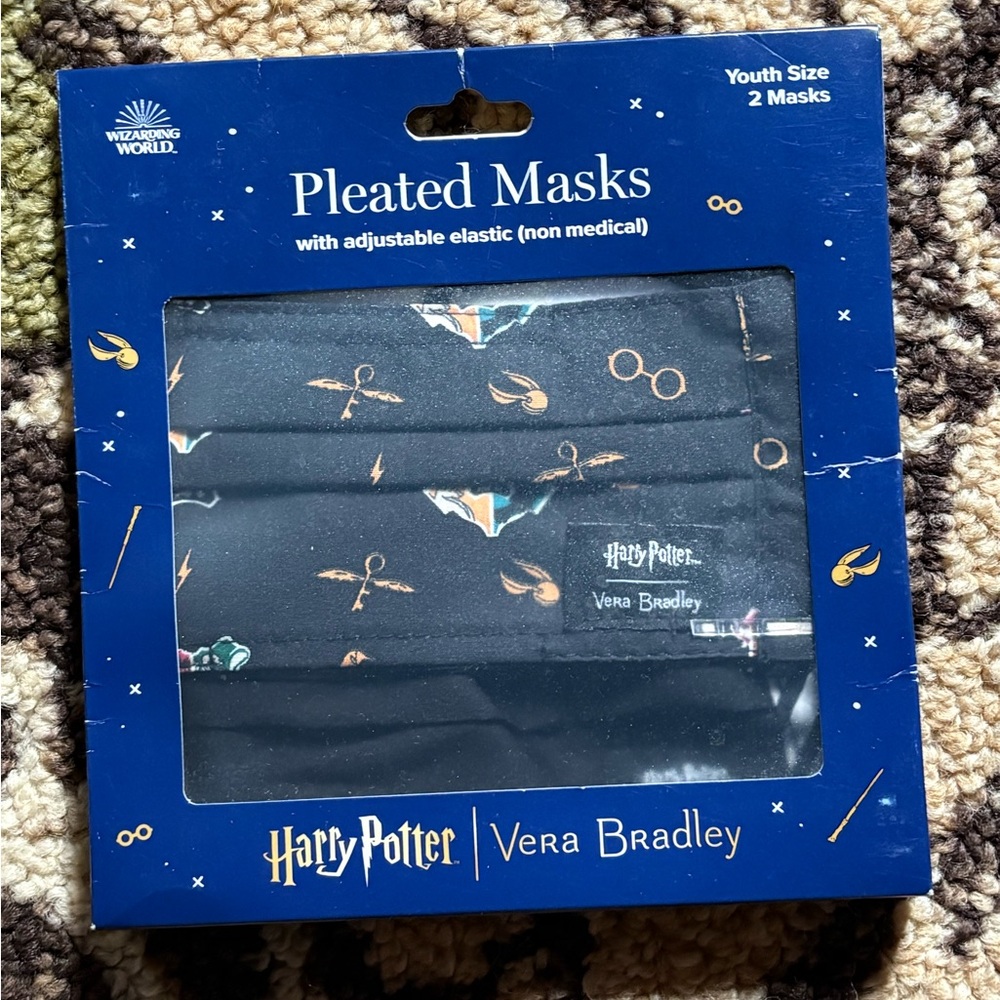 NEW Vera Bradley x Harry Potter (Home to Hogwarts) Pleated Face Masks